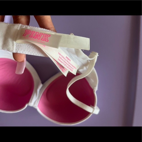 White Victoria’s Secret push up bra - Picture 3 of 3